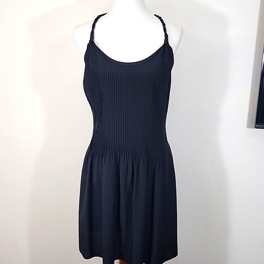 Banana Republic black summer silk dress with twisted straps size 8P